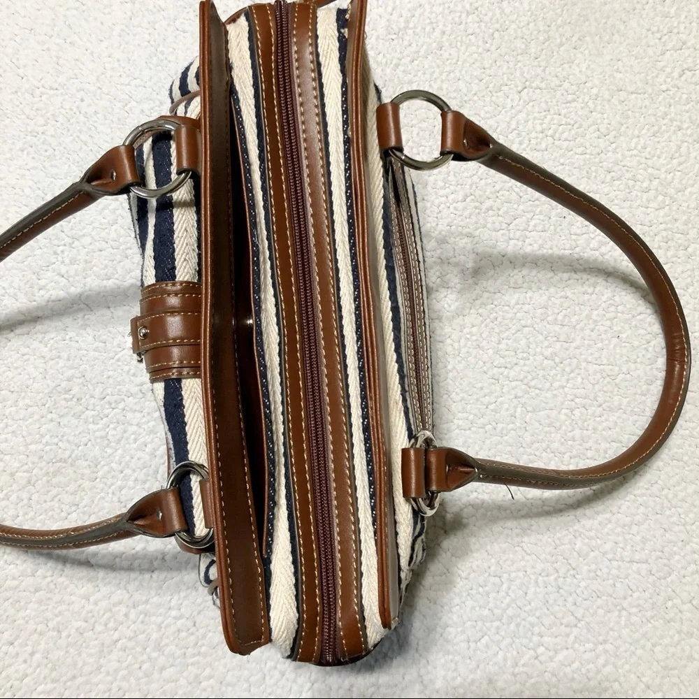 CHAPS Nautical Canvas shoulder bag
